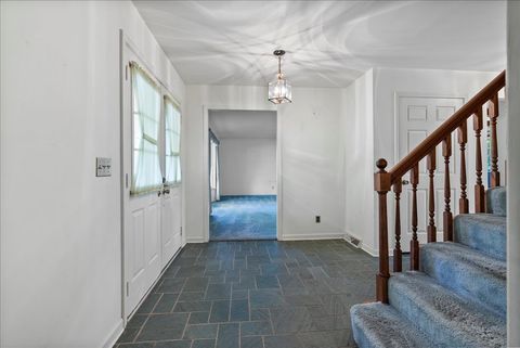 Tiny photo for 1107 Pine Ridge Court, Normal, IL 61761 (MLS # 12507825)