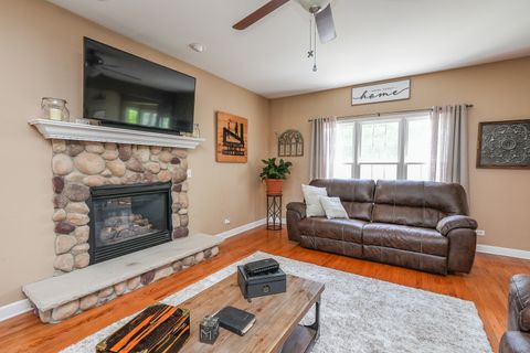 Tiny photo for 236 Marquette Place S, Manteno, IL 60950 (MLS # 12393997)
