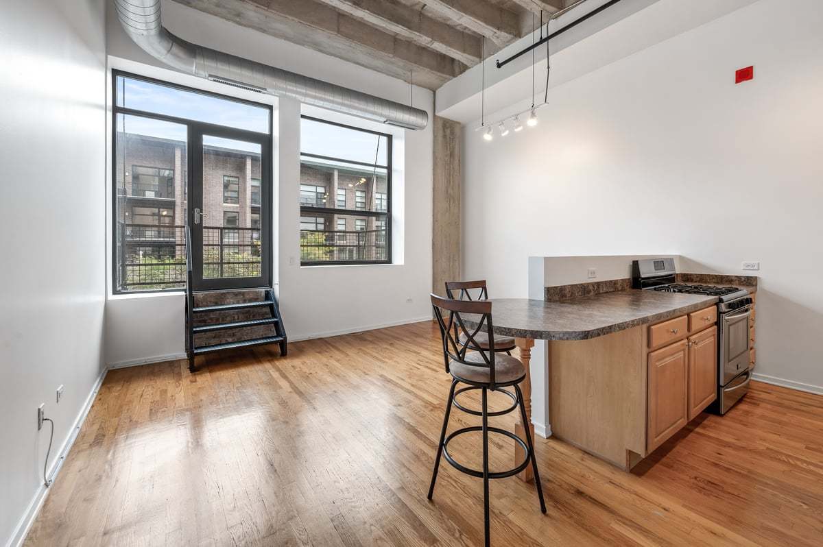 1645 W Ogden Avenue 309
