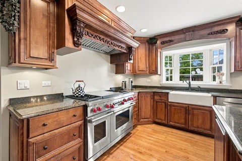 Tiny photo for 10670 Palos West Drive, Palos Park, IL 60464 (MLS # 12767959)
