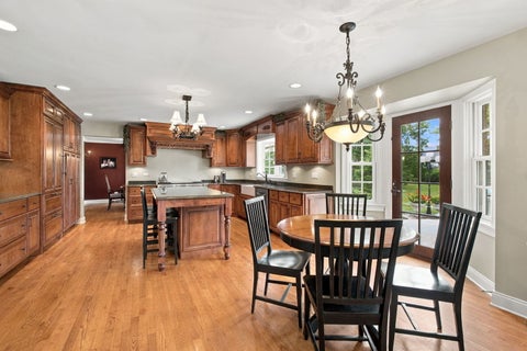 Tiny photo for 10670 Palos West Drive, Palos Park, IL 60464 (MLS # 12767959)