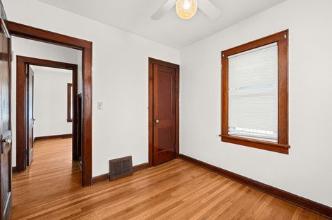 Tiny photo for 1662 W 37th Street, Davenport, IA 52806 (MLS # 12617706)