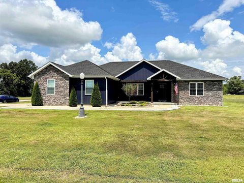 Photo of 1106 FALCON Court, Carterville, IL 62918 (MLS # EB459154)