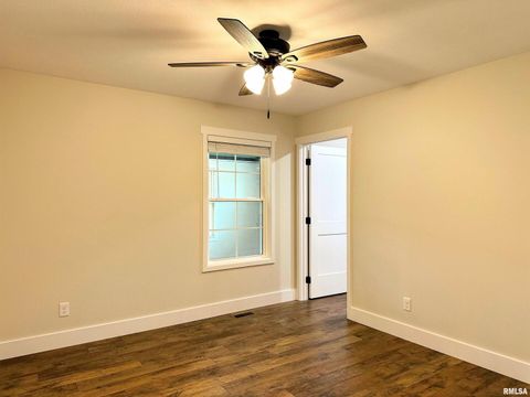 Tiny photo for 1106 FALCON Court, Carterville, IL 62918 (MLS # EB459154)