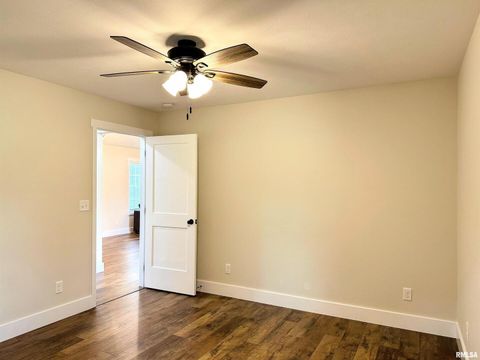 Tiny photo for 1106 FALCON Court, Carterville, IL 62918 (MLS # EB459154)