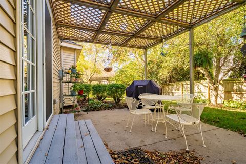 Tiny photo for 4 Graystone Court, Bloomington, IL 61704 (MLS # 12502878)