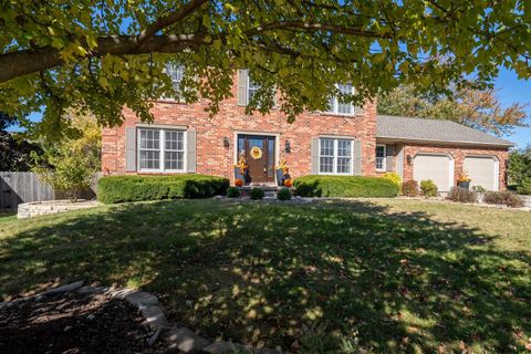 Tiny photo for 4 Graystone Court, Bloomington, IL 61704 (MLS # 12502878)