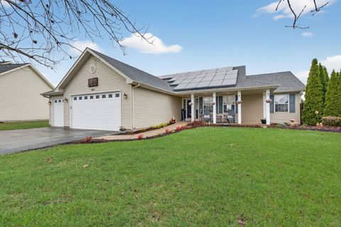 Photo of 802 Heintz Drive, Shorewood, IL 60404 (MLS # 12606747)