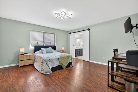 Tiny photo for 802 Heintz Drive, Shorewood, IL 60404 (MLS # 12606747)