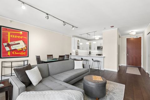 Tiny photo for 201 N WESTSHORE Drive #2705, Chicago, IL 60601 (MLS # 12685983)