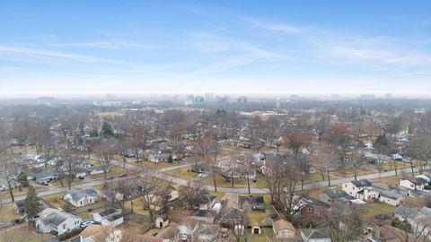 A home in Rolling Meadows