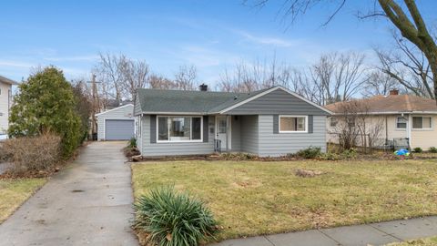 A home in Rolling Meadows