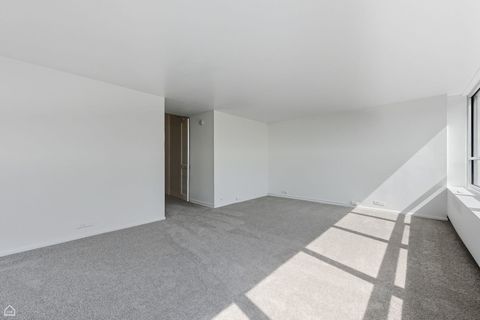 Tiny photo for 4800 S Chicago Beach Drive #408S, Chicago, IL 60615 (MLS # 12471364)
