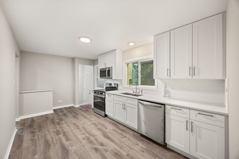 Tiny photo for 14814 Woodlawn Avenue, Dolton, IL 60419 (MLS # 12491989)