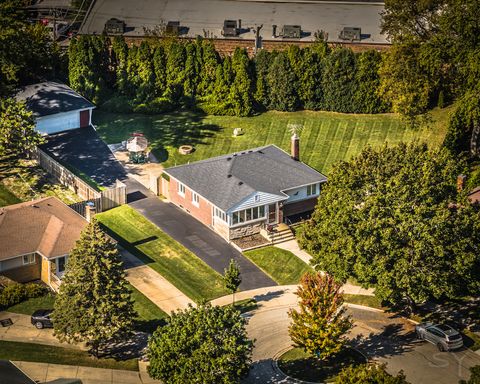 Tiny photo for 1615 W Johanna Terrace, Arlington Heights, IL 60005 (MLS # 12484963)