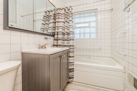 Tiny photo for 1615 W Johanna Terrace, Arlington Heights, IL 60005 (MLS # 12484963)