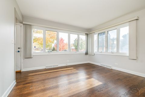 Tiny photo for 1615 W Johanna Terrace, Arlington Heights, IL 60005 (MLS # 12484963)