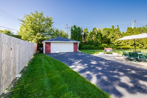 Tiny photo for 1615 W Johanna Terrace, Arlington Heights, IL 60005 (MLS # 12484963)