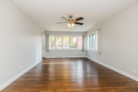 Tiny photo for 1615 W Johanna Terrace, Arlington Heights, IL 60005 (MLS # 12484963)