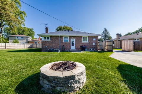 Tiny photo for 1615 W Johanna Terrace, Arlington Heights, IL 60005 (MLS # 12484963)
