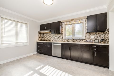 Tiny photo for 1615 W Johanna Terrace, Arlington Heights, IL 60005 (MLS # 12484963)