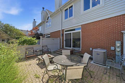 Tiny photo for 4262 W Thorndale Avenue, Chicago, IL 60646 (MLS # 12722192)