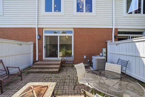 Tiny photo for 4262 W Thorndale Avenue, Chicago, IL 60646 (MLS # 12722192)