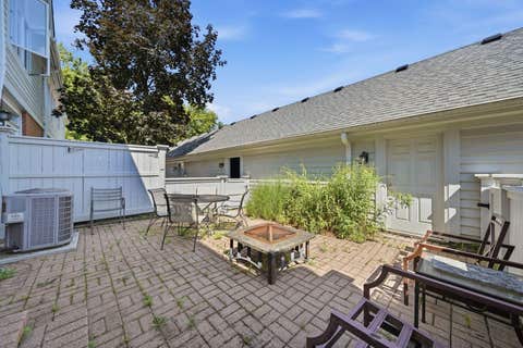 Tiny photo for 4262 W Thorndale Avenue, Chicago, IL 60646 (MLS # 12722192)