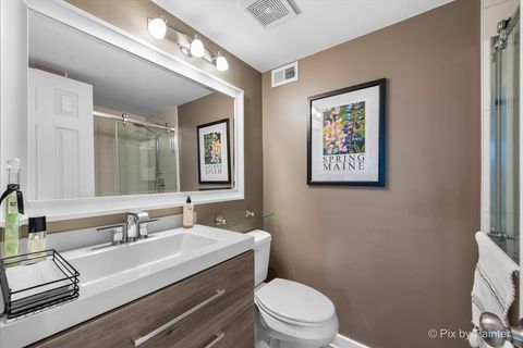 Tiny photo for 209 Shoreline Road #B, Lake Barrington, IL 60010 (MLS # 12464474)