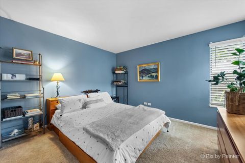 Tiny photo for 209 Shoreline Road #B, Lake Barrington, IL 60010 (MLS # 12464474)