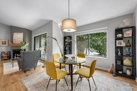 Tiny photo for 209 Shoreline Road #B, Lake Barrington, IL 60010 (MLS # 12464474)