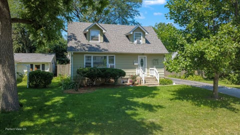 Photo of 935 N Webster Street, Naperville, IL 60563 (MLS # 12729236)