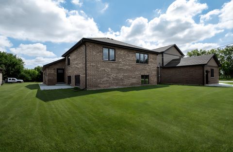 Tiny photo for 7942 W 74 Street, Bridgeview, IL 60455 (MLS # 12481515)