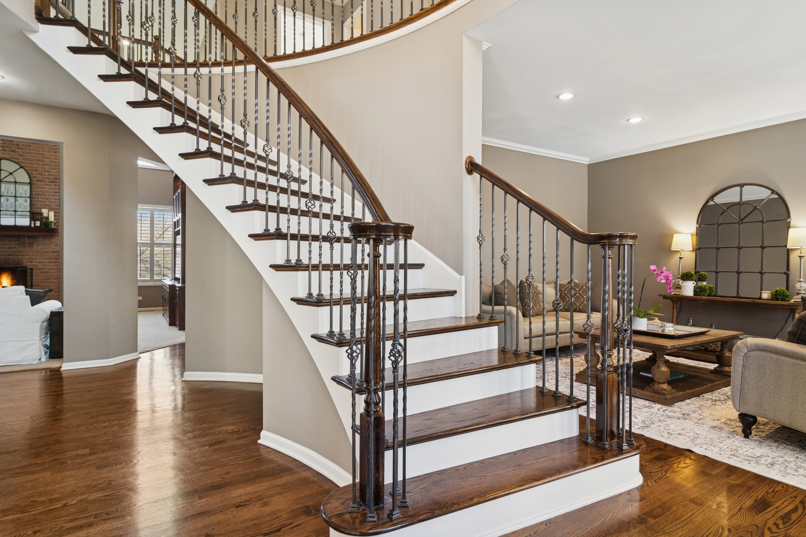 1919 N Meryls Terrace