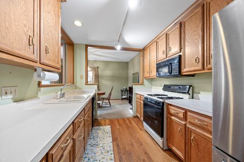 Tiny photo for 1016 Middleton Place #1016, Lisle, IL 60532 (MLS # 12517614)