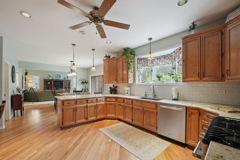 Tiny photo for 5235 141st Street, Crestwood, IL 60418 (MLS # 12602583)