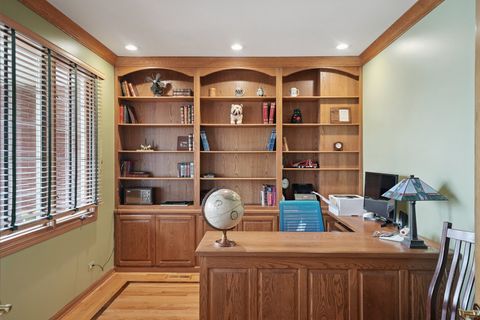 Tiny photo for 5235 141st Street, Crestwood, IL 60418 (MLS # 12602583)