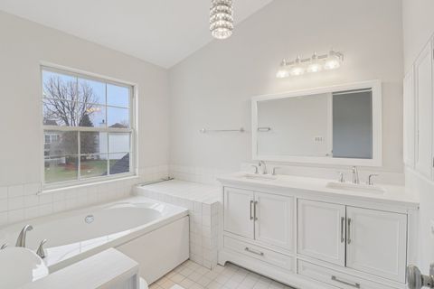 Tiny photo for 1087 Camillia Place, Fox River Grove, IL 60021 (MLS # 12540198)