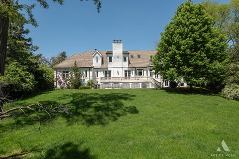Tiny photo for 11361 W Plainfield Road, Indian Head Park, IL 60525 (MLS # 12767050)