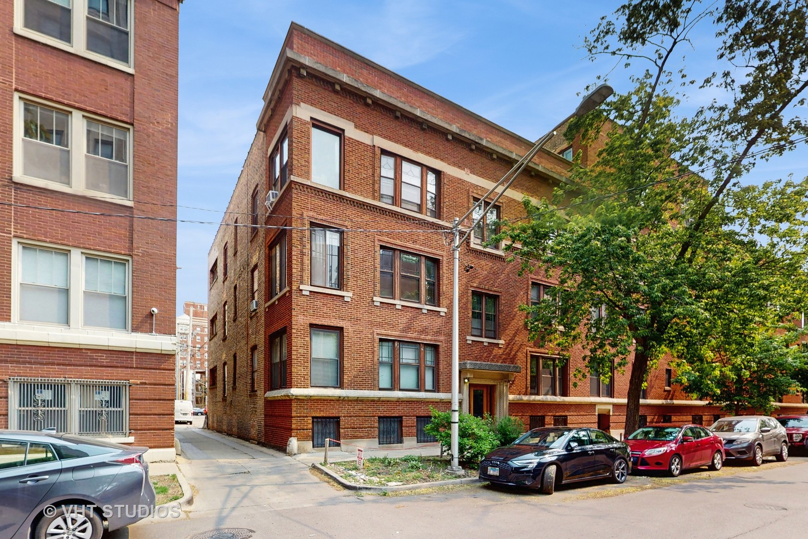 1646 E 54th Street 2