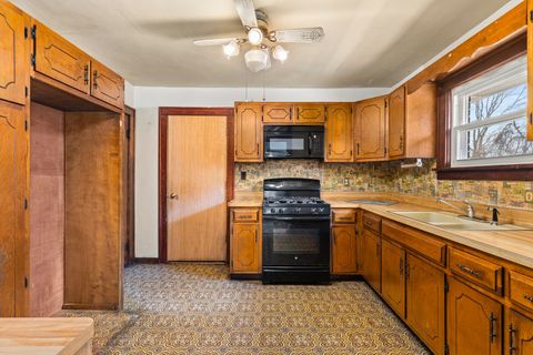 Tiny photo for 718 Warren Avenue, Rockdale, IL 60436 (MLS # 12615350)