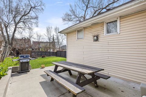 Tiny photo for 718 Warren Avenue, Rockdale, IL 60436 (MLS # 12615350)