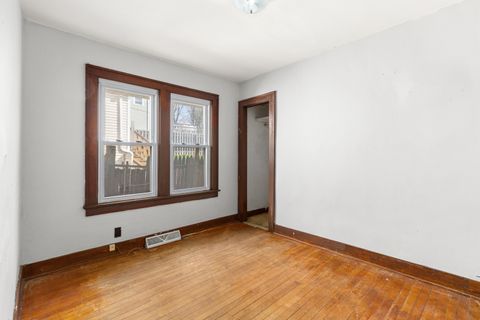 Tiny photo for 718 Warren Avenue, Rockdale, IL 60436 (MLS # 12615350)