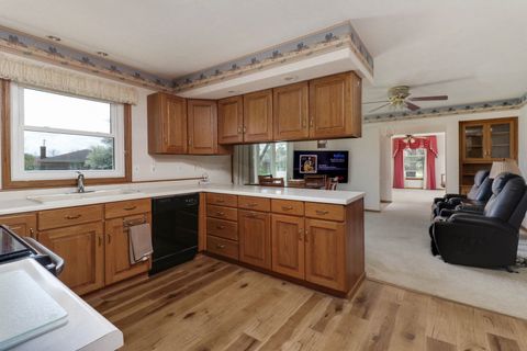 Tiny photo for 1 Millard Court, Minier, IL 61759 (MLS # 12615798)