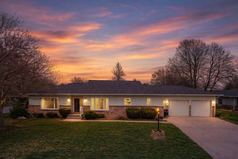 Tiny photo for 1 Millard Court, Minier, IL 61759 (MLS # 12615798)