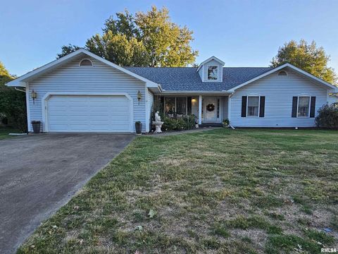 Photo of 3517 VICTORIA Avenue, Mt Vernon, IL 62864 (MLS # EB460252)