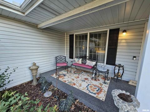 Tiny photo for 3517 VICTORIA Avenue, Mt Vernon, IL 62864 (MLS # EB460252)