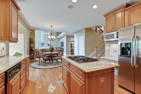 Tiny photo for 10 Eagle Ridge Drive, Hawthorn Woods, IL 60047 (MLS # 12689818)