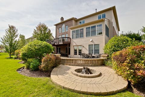 Tiny photo for 10 Eagle Ridge Drive, Hawthorn Woods, IL 60047 (MLS # 12689818)