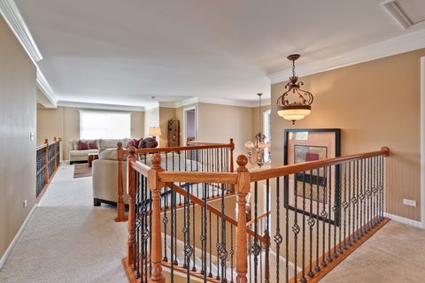 Tiny photo for 10 Eagle Ridge Drive, Hawthorn Woods, IL 60047 (MLS # 12689818)